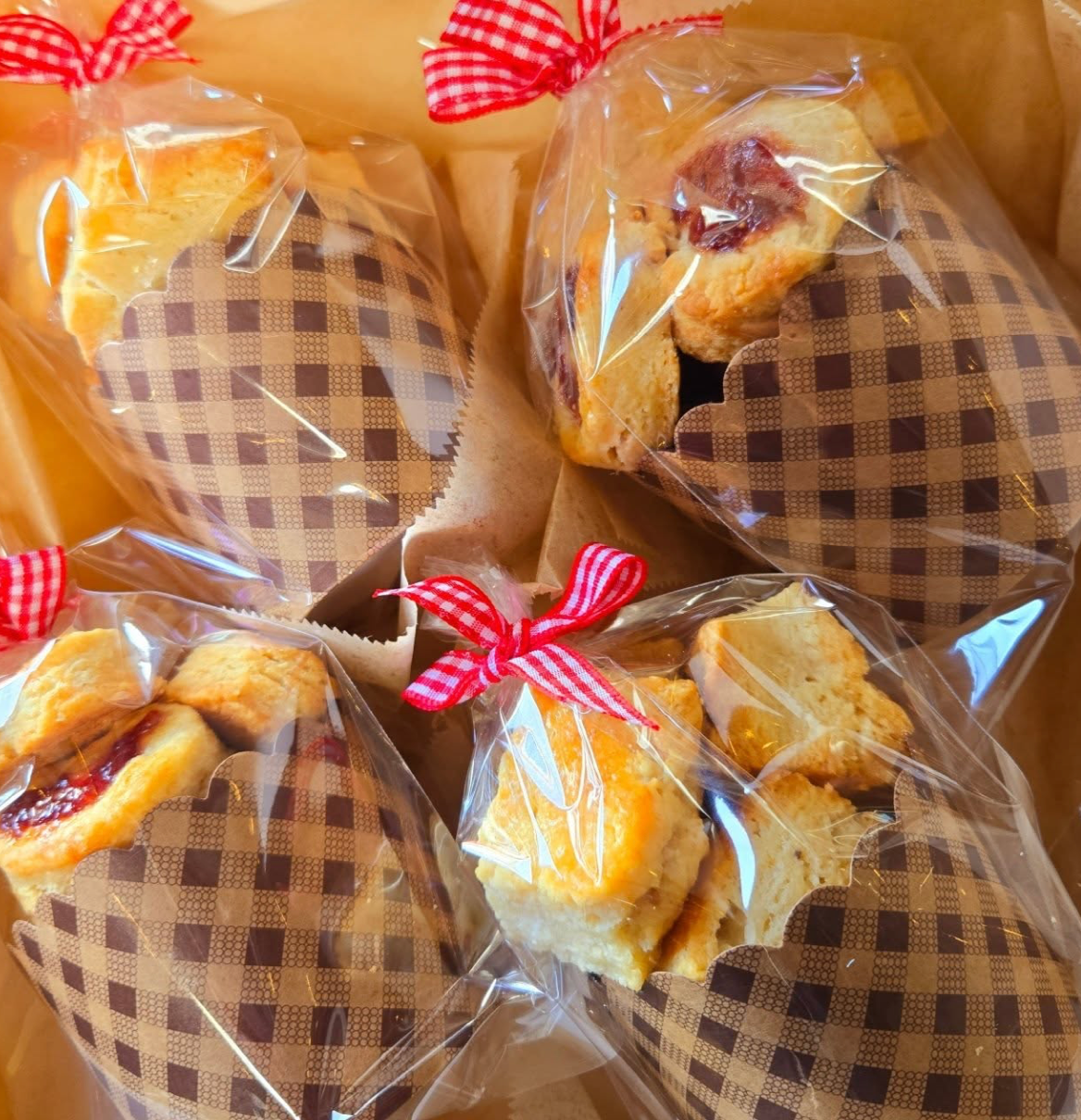 CUSTOMIZED GOODIE BAGS