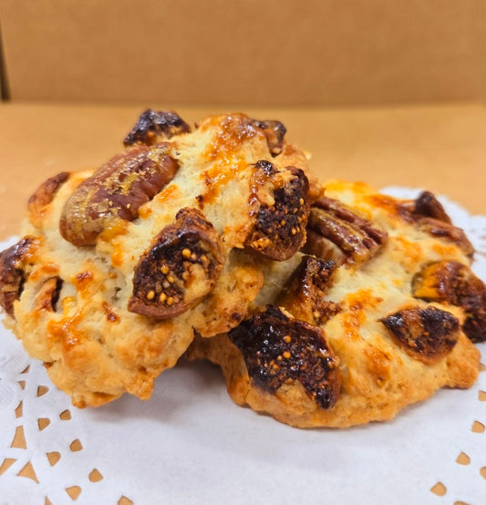 FIG PECAN SCONE (HALF SIZE ) 10EA/1BOX