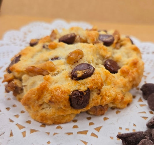 CHOCOLATE WALNUTS SCONE