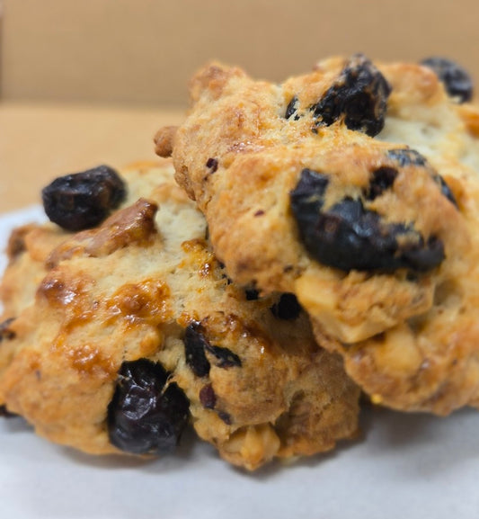 CRANBERRY WALNUTS SCONE (HALF SIZE ) 10EA/1BOX